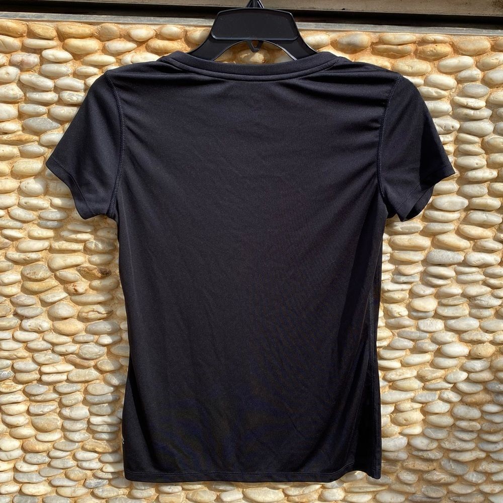 Champions Black Dri Fit Short Sleeve Tee. Size Small. EUC! - Picture 2 of 3